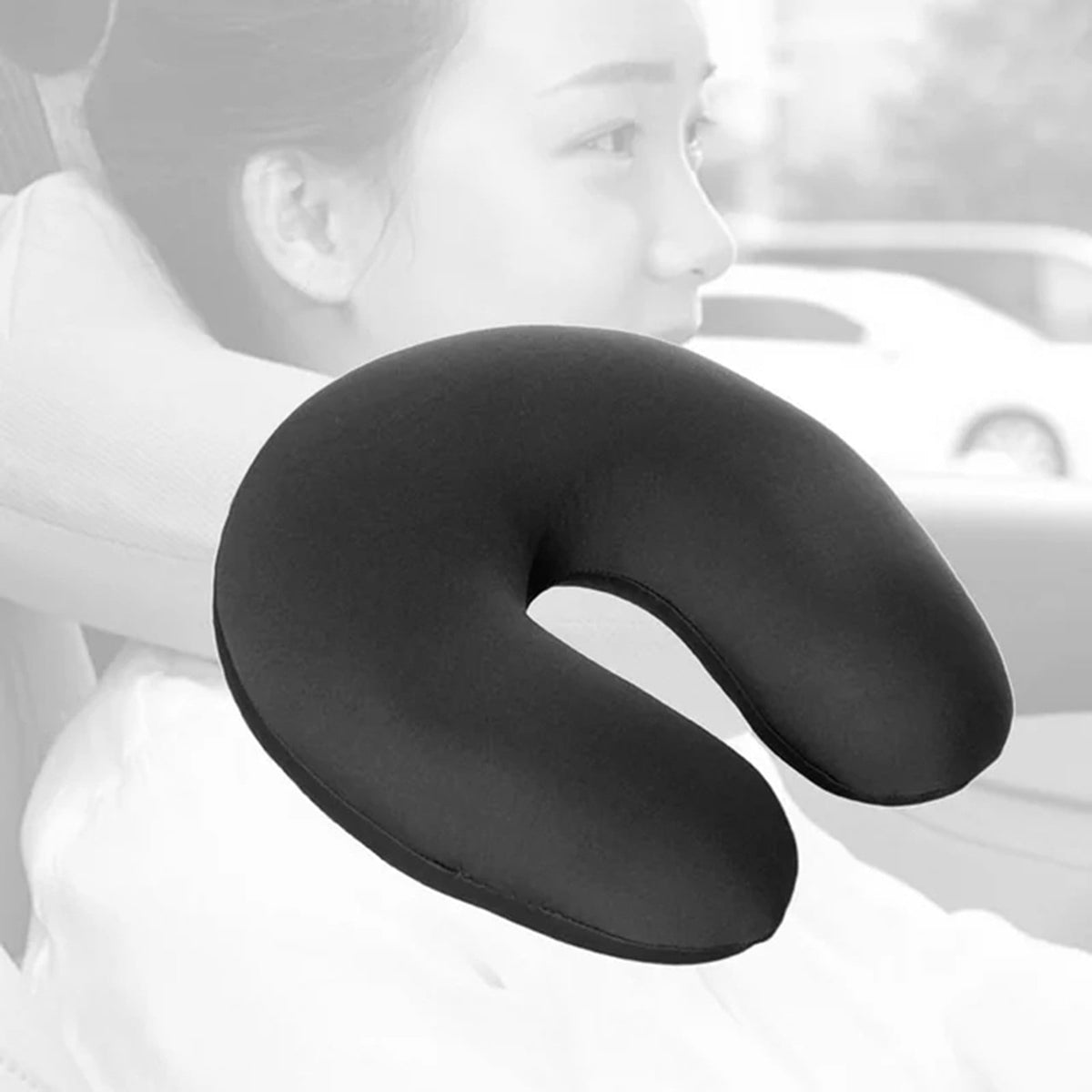 Microbead Travel Neck Pillow in Black Polyester for Flights and Commutes - Image 5